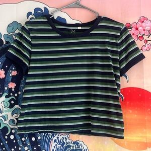 Cute pacsun tshirt. Size medium, lightly used.